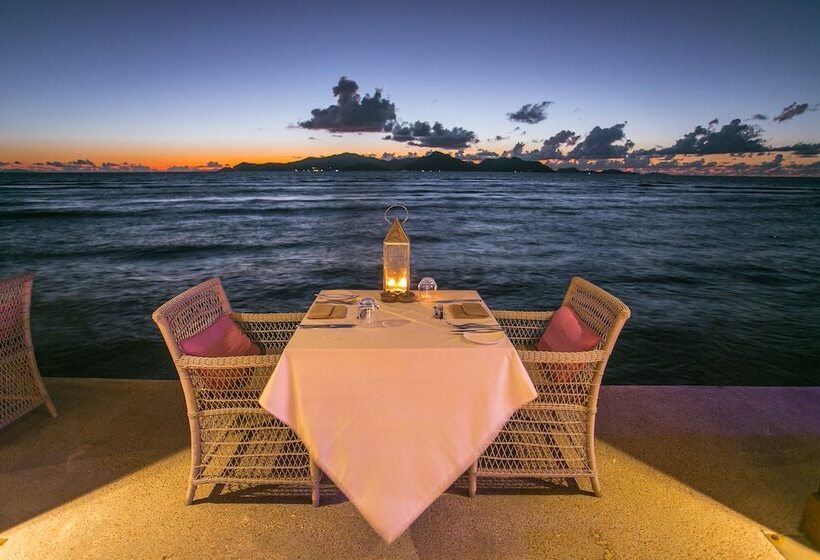 هتل Le Domaine De L Orangeraie Resort And Spa