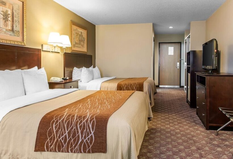 호텔 Quality Inn