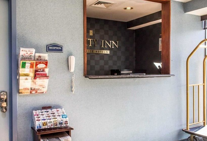 فندق Paramount Inn