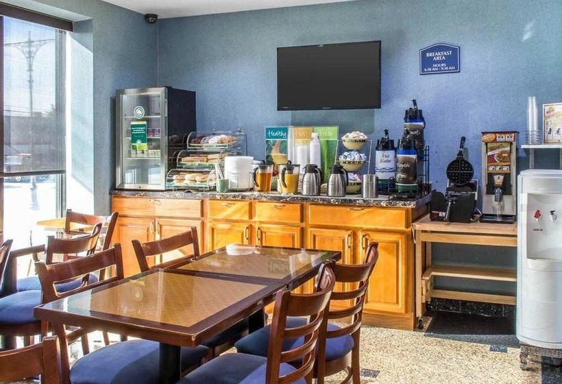 فندق Paramount Inn