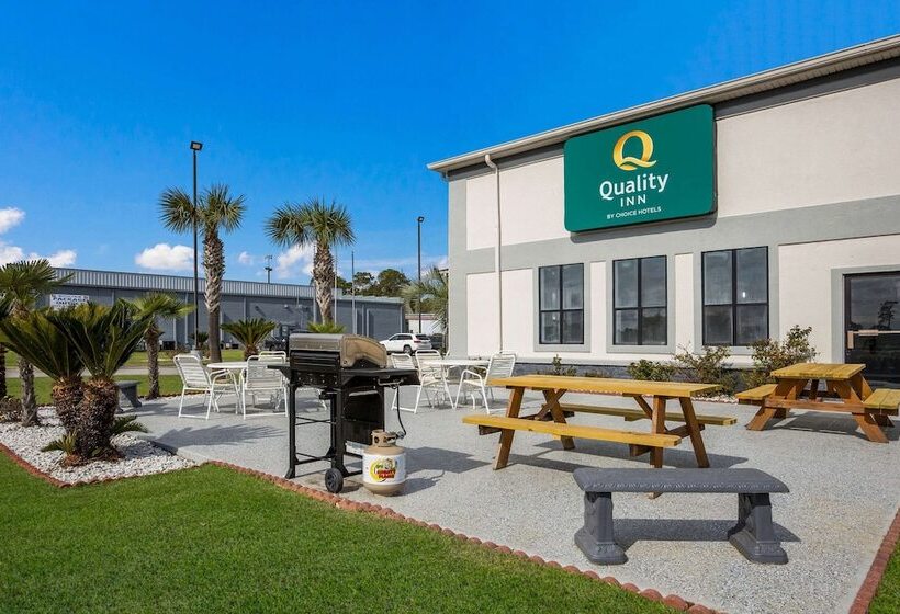 فندق Quality Inn