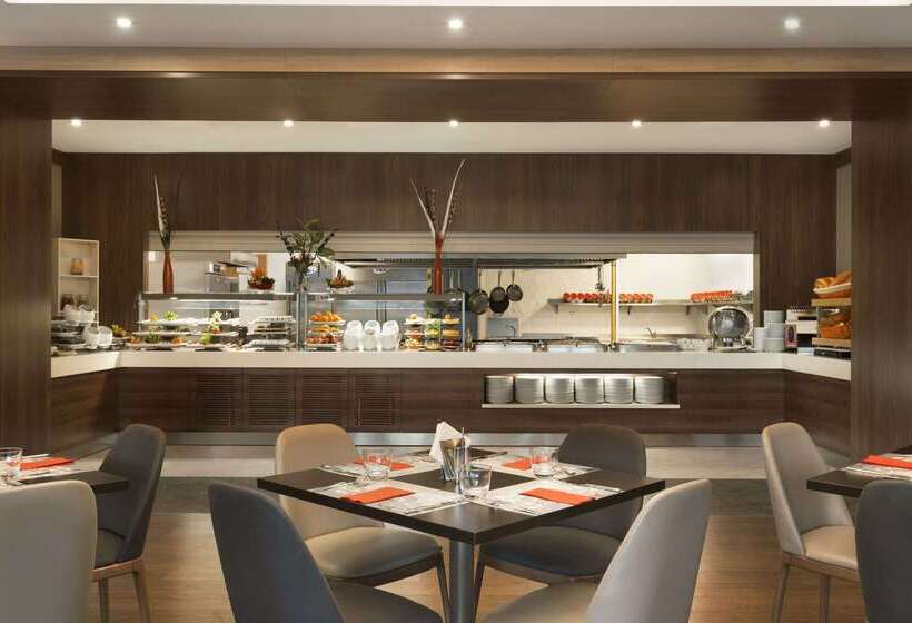 Fotos del hotel Ramada Encore Istanbul Bayrampasa:  36