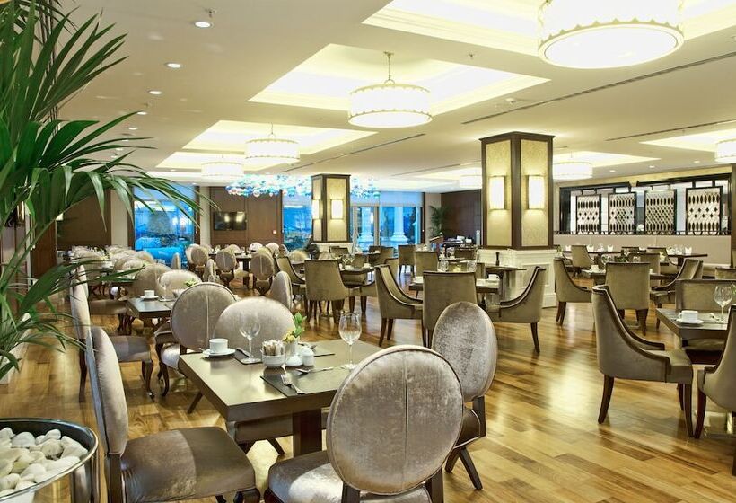 Fotos del hotel Retaj Royale Istanbul:  12