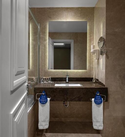 Fotos del hotel Retaj Royale Istanbul:  33