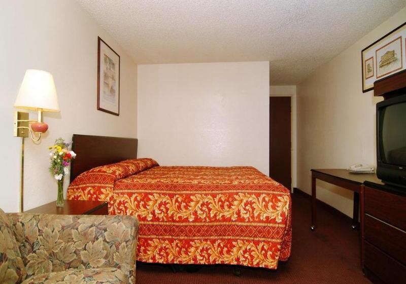 هتل Rodeway Inn