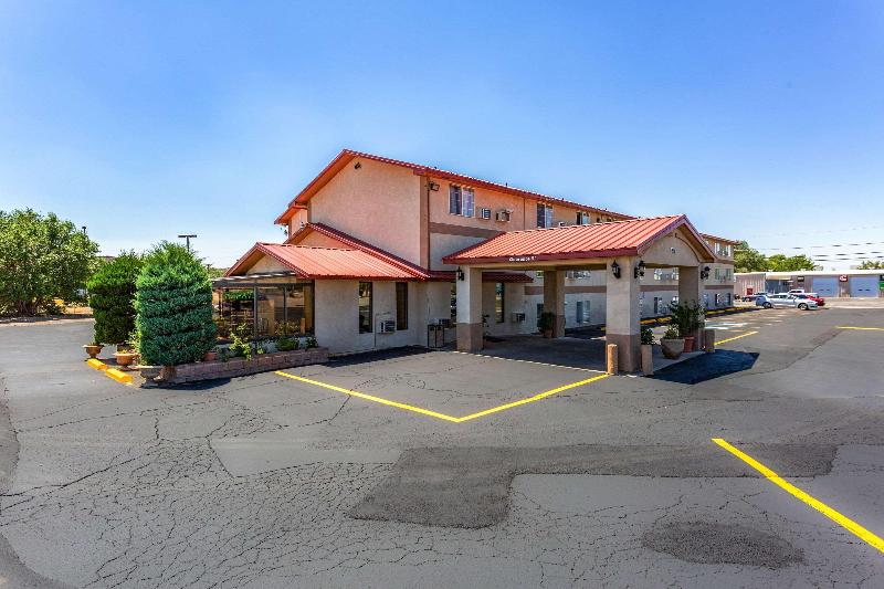 هتل Rodeway Inn