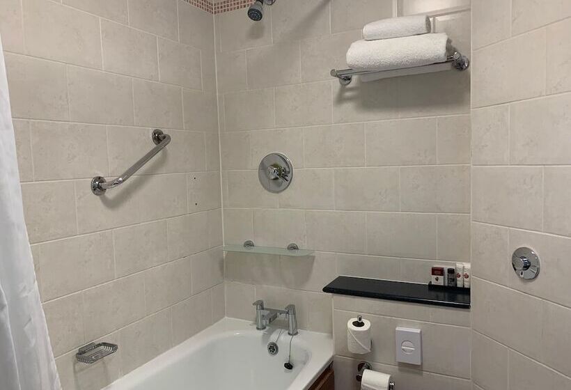 Fotos del hotel Savera  South Ruislip:  13