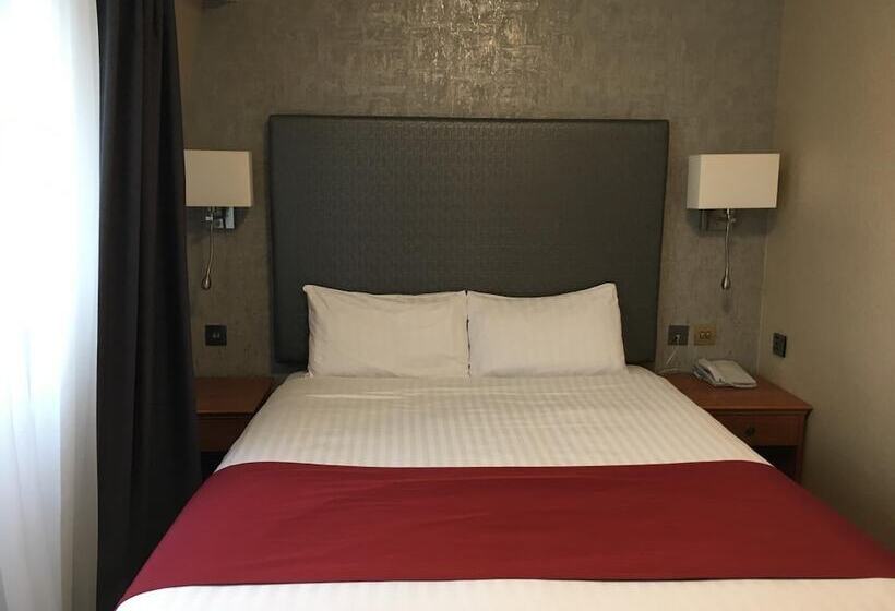 Fotos del hotel Savera  South Ruislip:  2