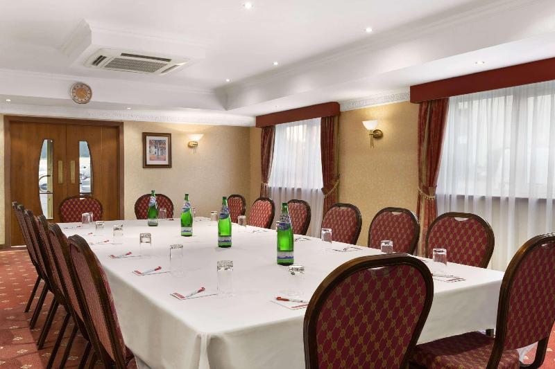 Fotos del hotel Savera  South Ruislip:  6