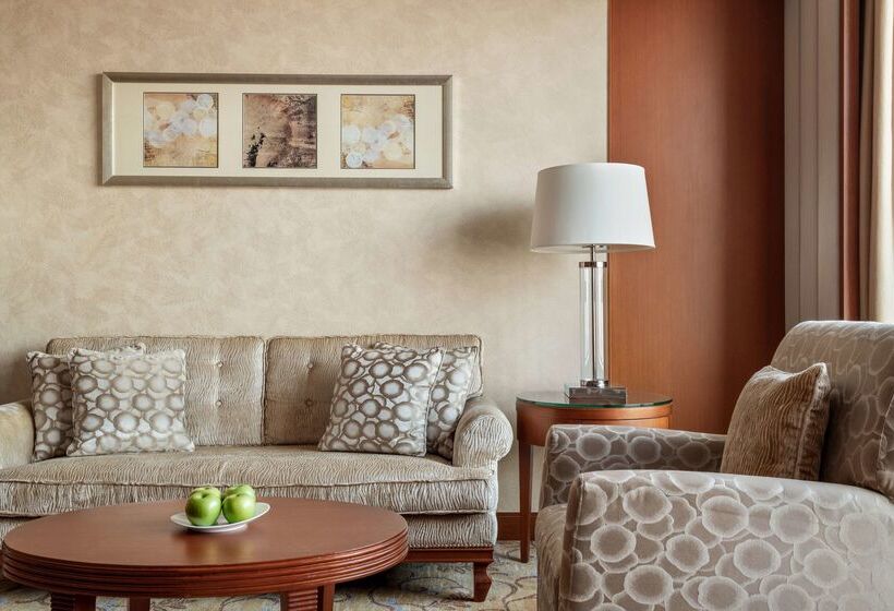 هتل Shangrila Huhhot