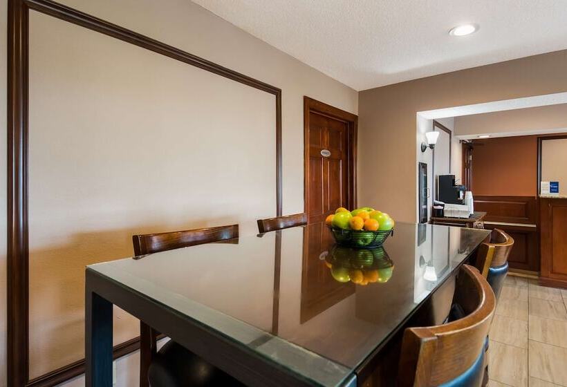 Surestay Plus Hotel By Best Western Jackson