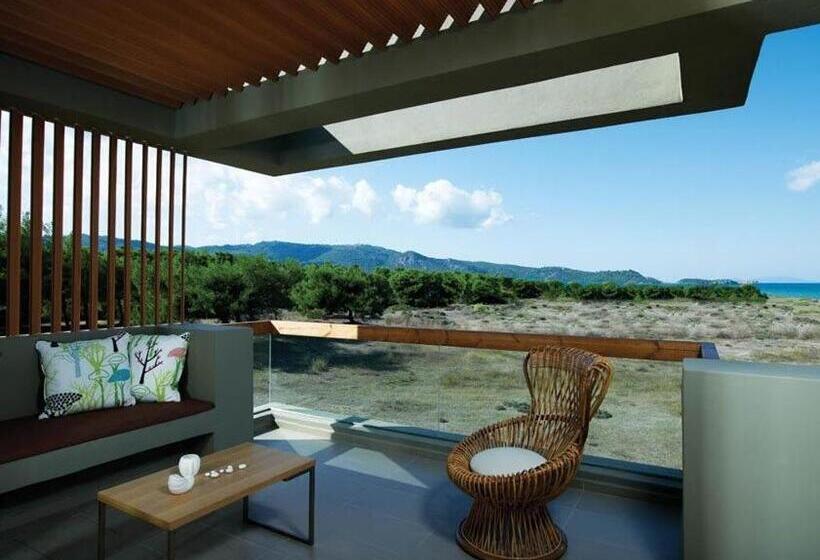 ホテル Thalatta Seaside