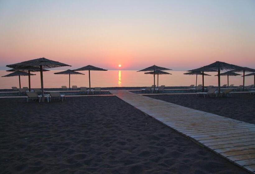 ホテル Thalatta Seaside