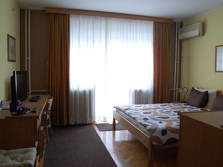 Voyager Bed & Breakfast