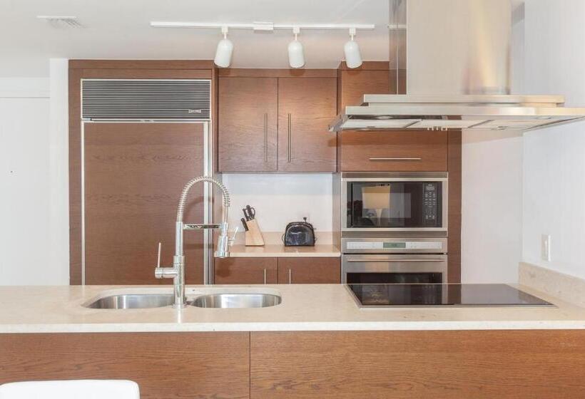 اقامتگاه Brickell By Miami Vacation Rentals