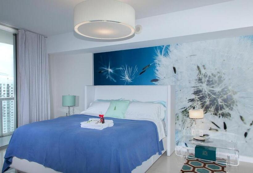اقامتگاه Brickell By Miami Vacation Rentals
