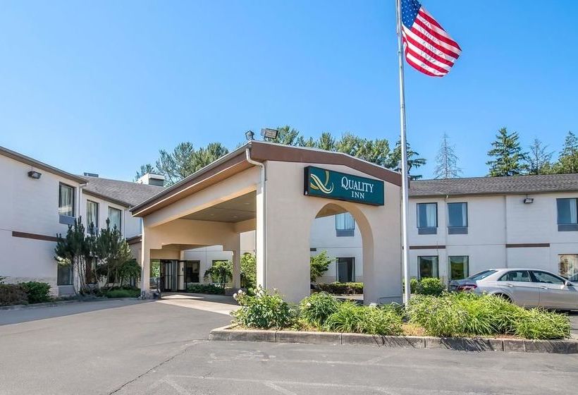 فندق على الطريق Quality Inn Binghamton West