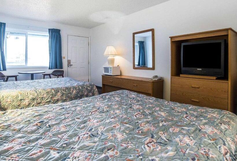 מוטל Rodeway Inn & Suites