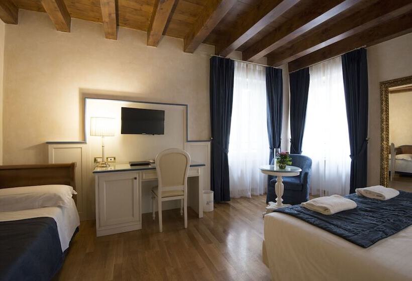 Fotos del hotel Albergo Mazzanti:  2 Fotos del hotel Albergo Mazzanti:  2