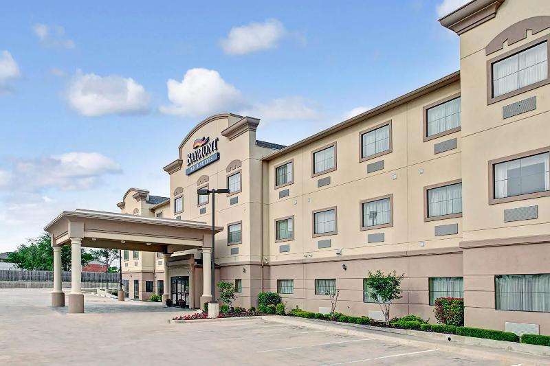 هتل Baymont By Wyndham Decatur