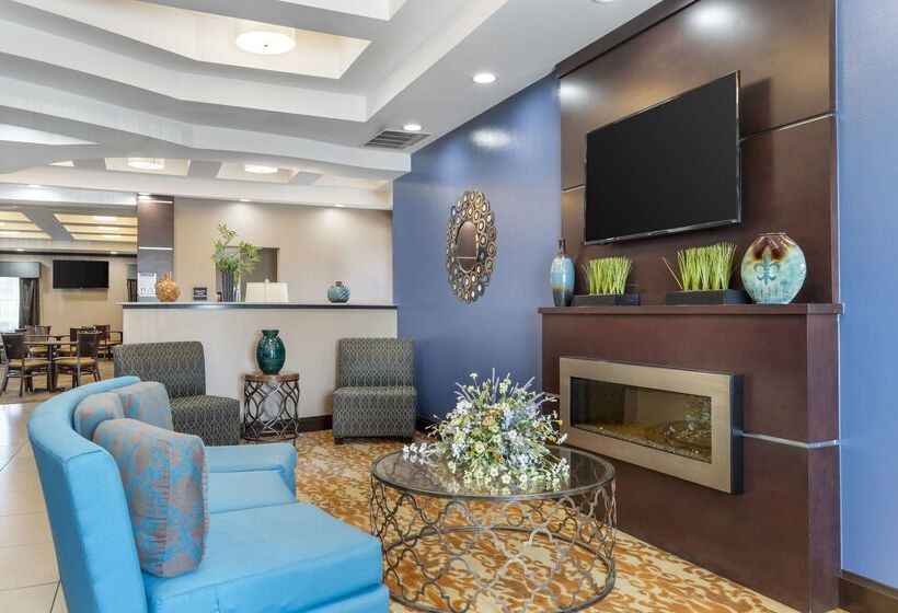 فندق Best Western Plus Longhorn Inn & Suites