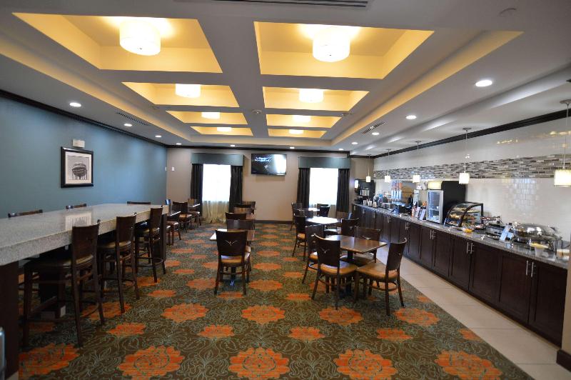 فندق Best Western Plus Longhorn Inn & Suites