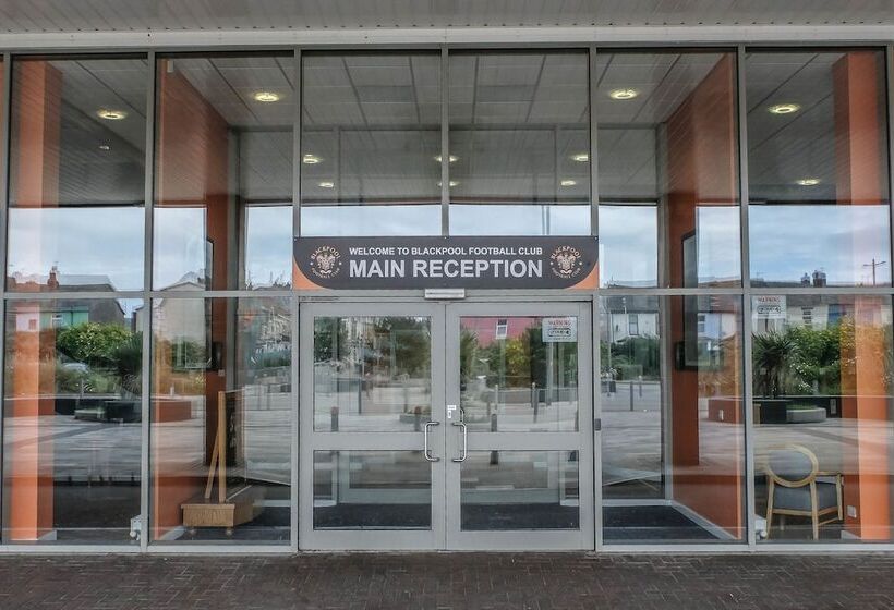 Fotos del hotel Blackpool Fc:  17