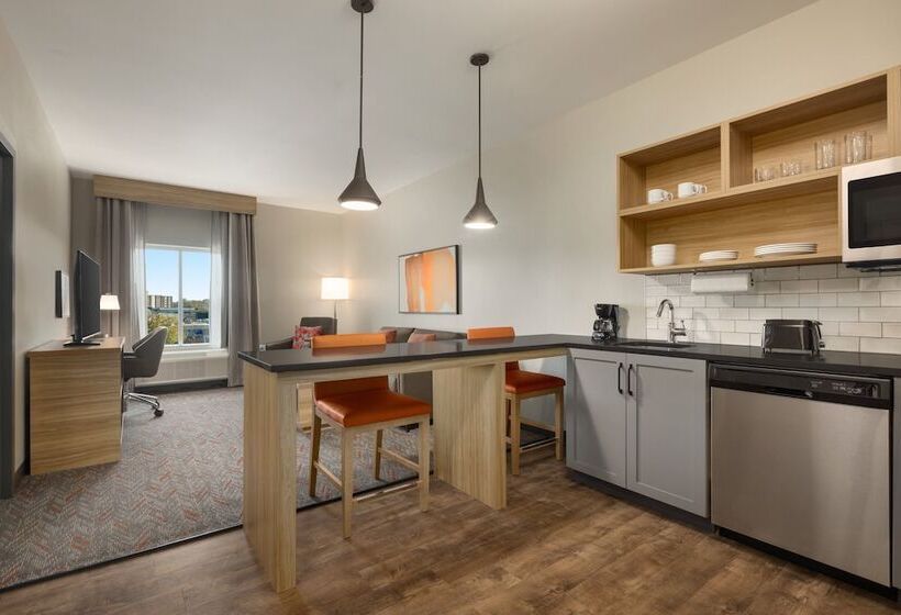 בית מלון כפרי Candlewood Suites Deer Park, An Ihg