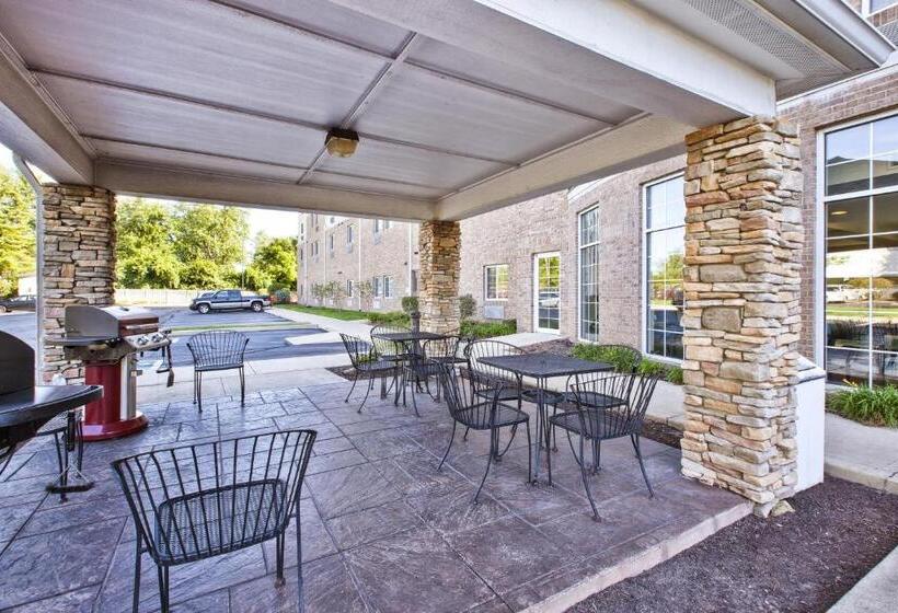 בית מלון כפרי Candlewood Suites Indianapolis Airport, An Ihg