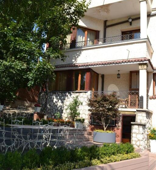 هتل Casa Cranta