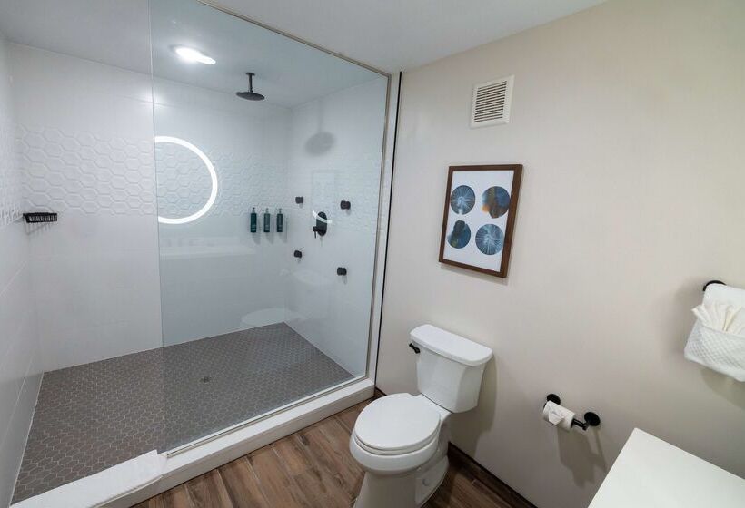בית מלון כפרי Doubletree By Hilton Tinton Falls Eatontown