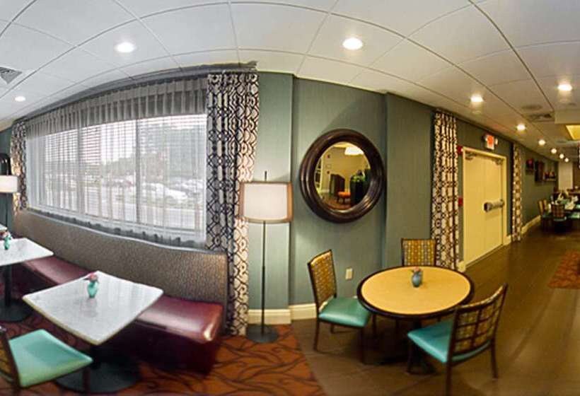 בית מלון כפרי Doubletree By Hilton Tinton Falls Eatontown