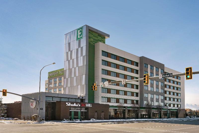 هتل Embassy Suites By Hilton Salt Lake West Valley City
