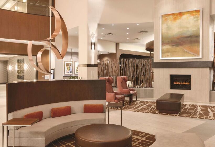 Отель Embassy Suites Springfield