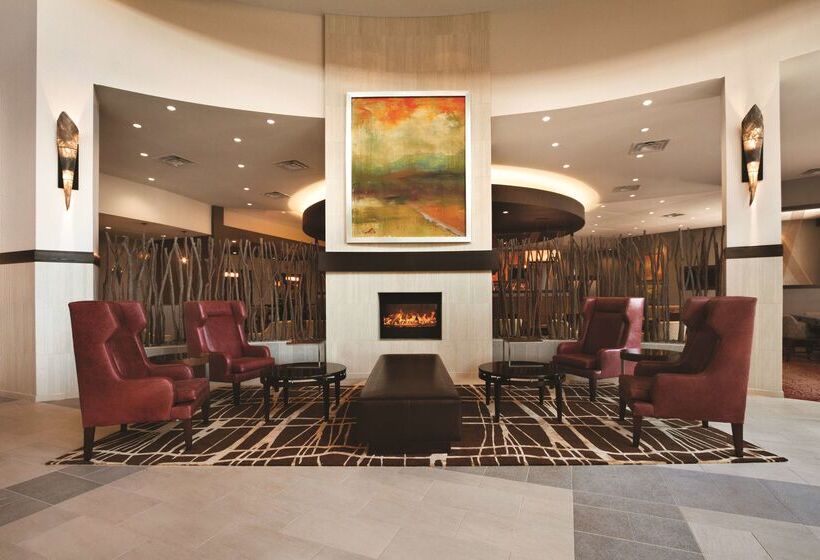 Отель Embassy Suites Springfield