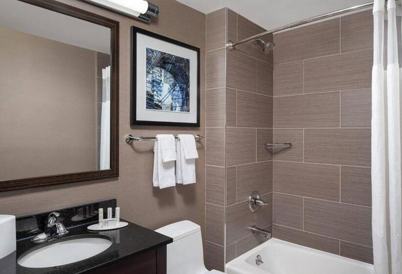 هتل Fairfield Inn & Suites By Marriott New York Staten Island