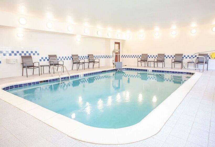 هتل Fairfield Inn By Marriott North Little Rock