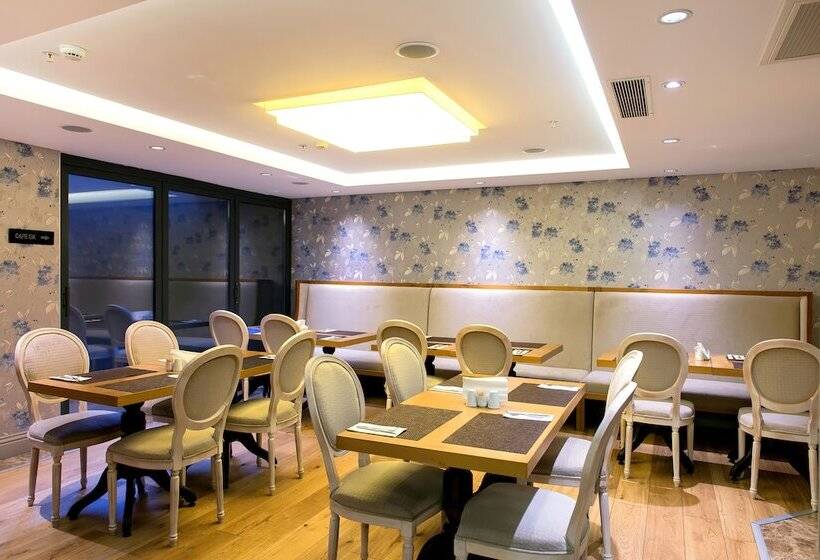 Fotos del hotel Gk Regency Suites:  15