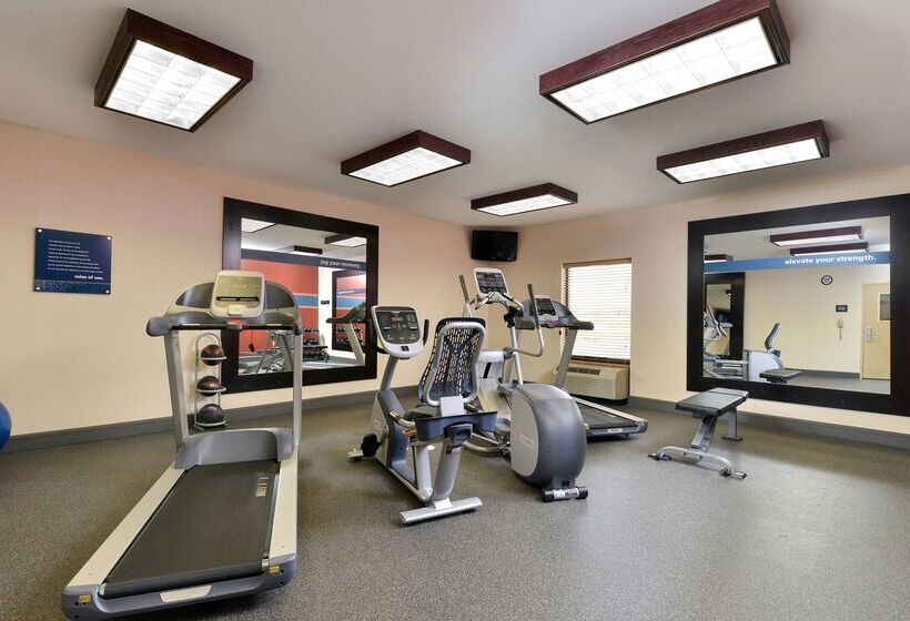 هتل Hampton Inn Muscatine