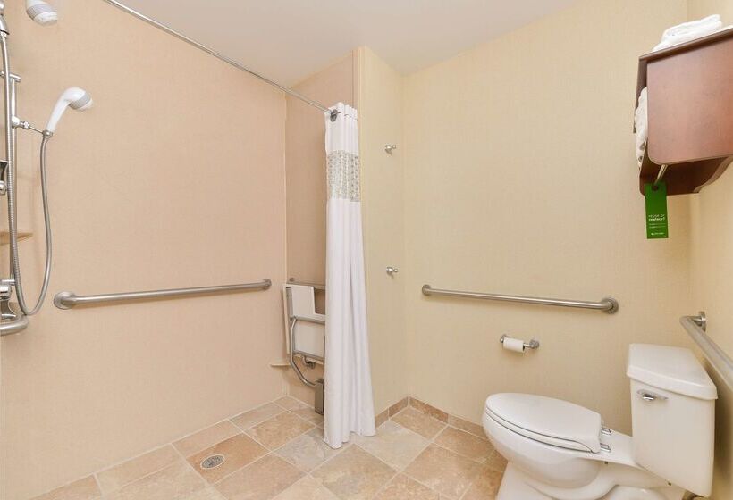 هتل Hampton Inn Muscatine