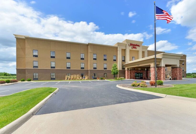 هتل Hampton Inn Muscatine