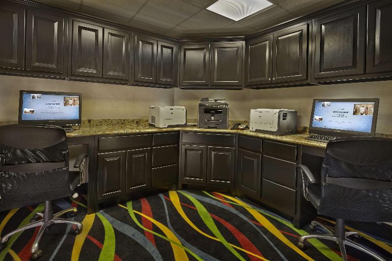 هتل Hampton Inn & Suites Decatur