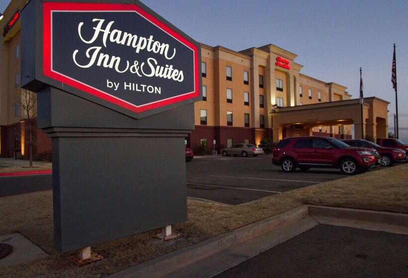 هتل Hampton Inn & Suites Elk City