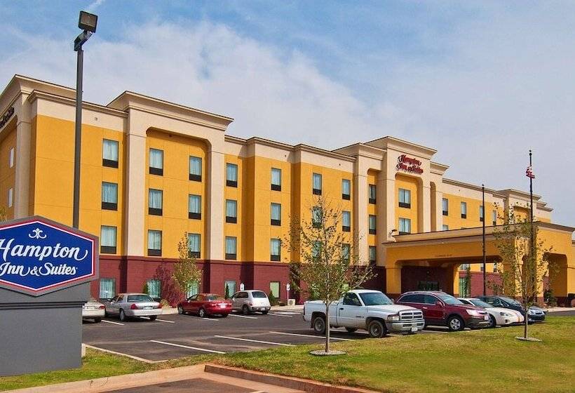 هتل Hampton Inn & Suites Elk City