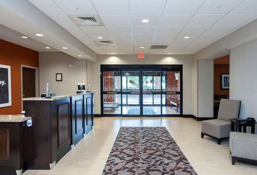 בית מלון כפרי Hampton Inn & Suites Senecaclemson Area