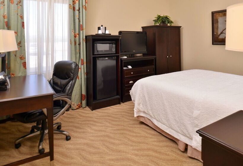 هتل Hampton Inn Van Horn