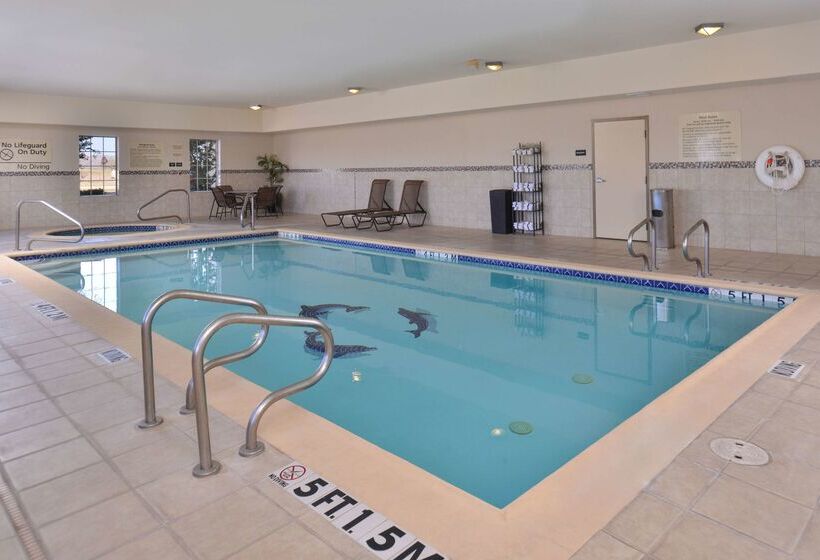 هتل Hampton Inn Van Horn