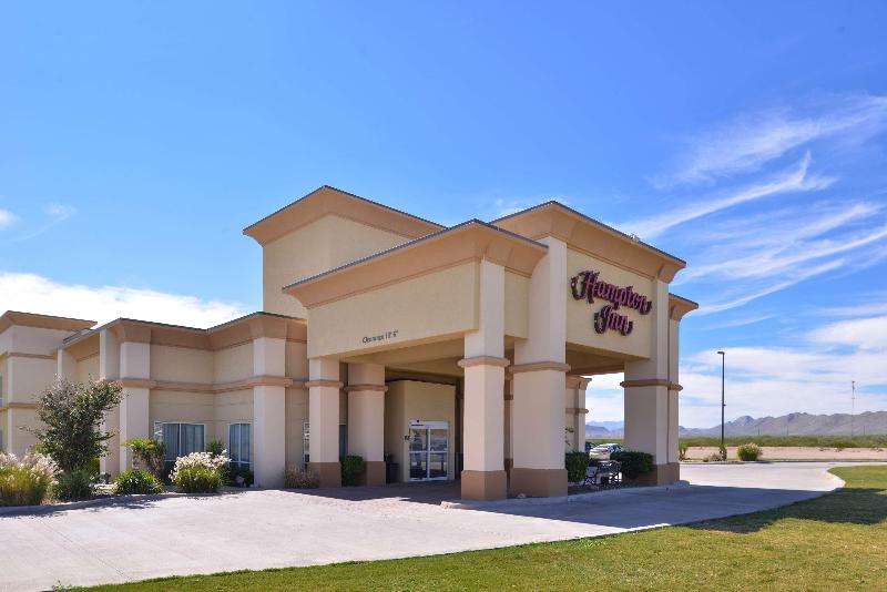 هتل Hampton Inn Van Horn