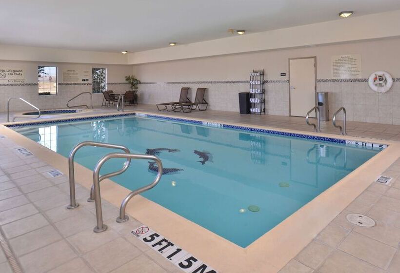 هتل Hampton Inn Van Horn