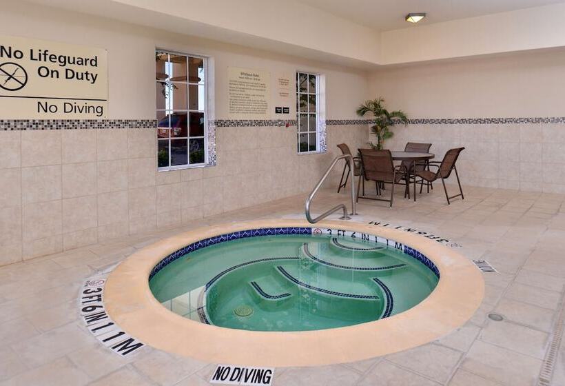 هتل Hampton Inn Van Horn